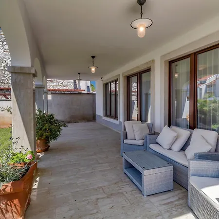 Villa Migliore 别墅 乌马格